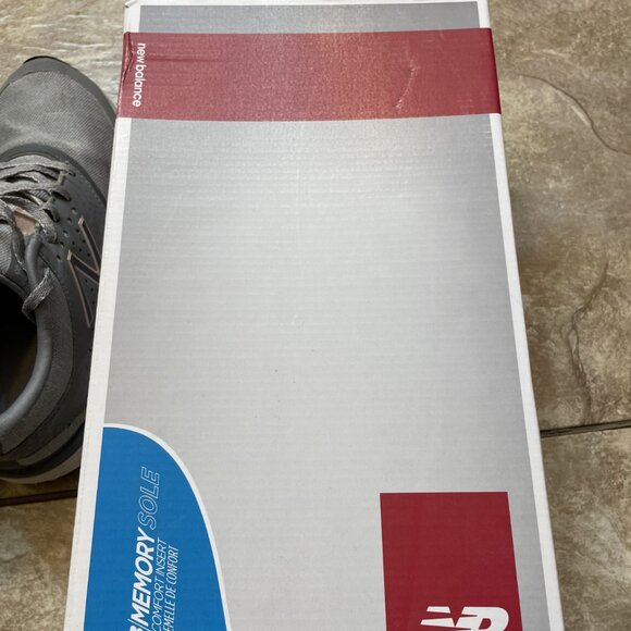 New Balance Running Shoes Memory Sole Gray Pink Womens Size 7 WX577HG4 Comfort - Picture 9 of 10